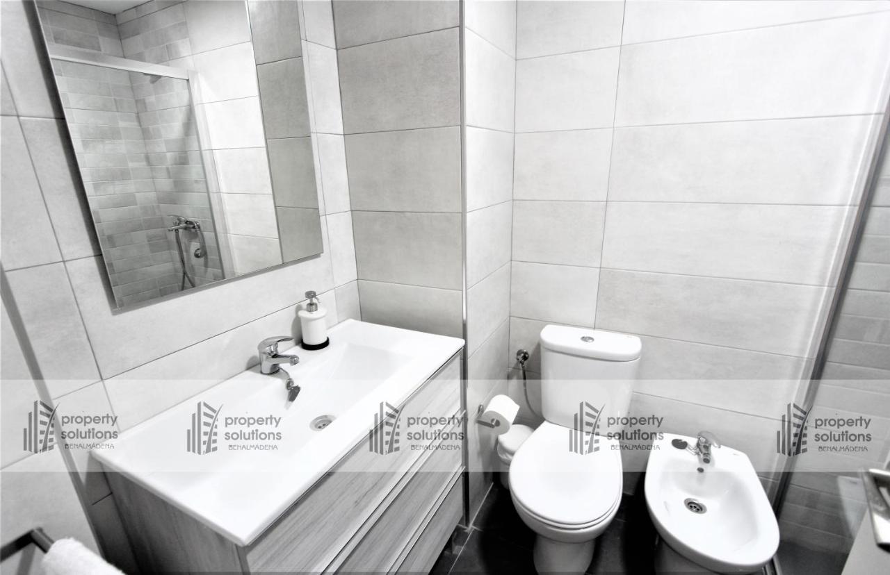 Apartamento Torremolinos - A 600m de la playa de La Carihuela - PISCINA - PARKING GRATIS - EXCELENTE CONEXIÓN WIFI Exterior foto