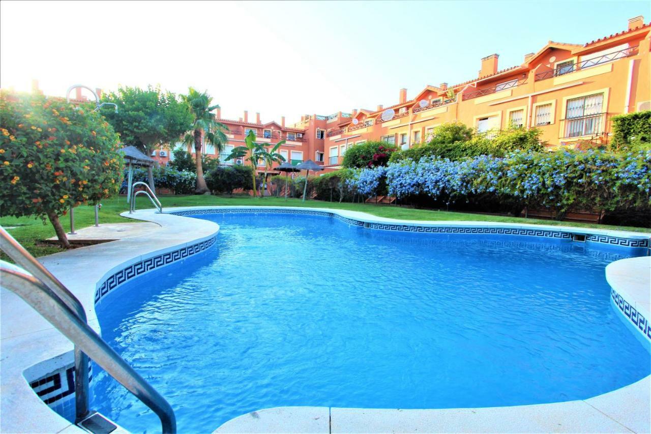 Apartamento Torremolinos - A 600m de la playa de La Carihuela - PISCINA - PARKING GRATIS - EXCELENTE CONEXIÓN WIFI Exterior foto